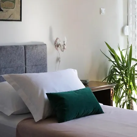 Apartment Luxury Garden *